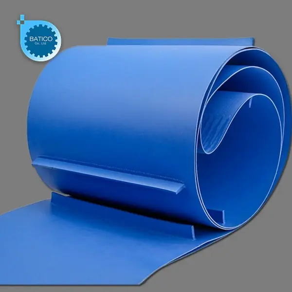 Băng tải PU m&agrave;u xanh được nhiều doanh nghiệp lựa chọn nhờ khả năng vận h&agrave;nh ổn định