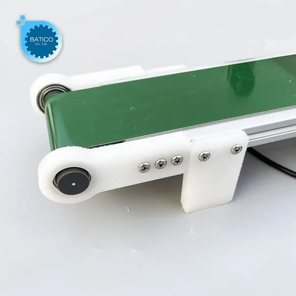 Băng tải PVC khổ nhỏ l&agrave; giải ph&aacute;p ph&ugrave; hợp cho c&aacute;c d&acirc;y chuyền sản xuất c&oacute; kh&ocirc;ng gian hạn chế