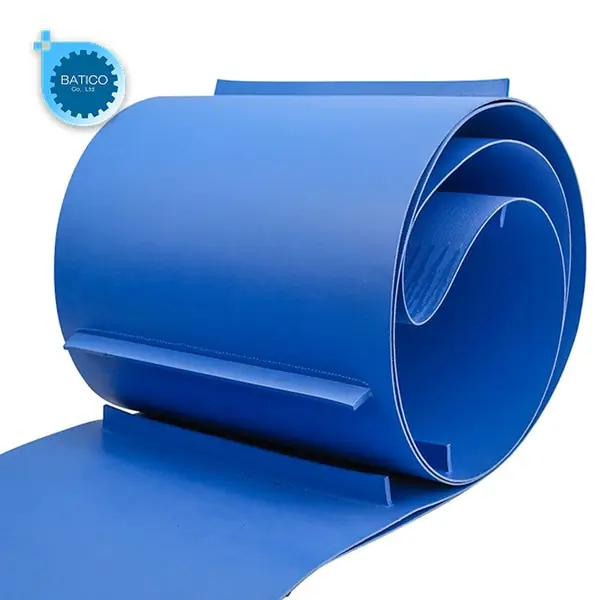doanh nghiệp cần xem x&eacute;t độ d&agrave;y băng tải, tải trọng l&agrave;m việc v&agrave; điều kiện m&ocirc;i trường sử dụng
